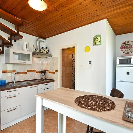 Lägenhet Marija 1826